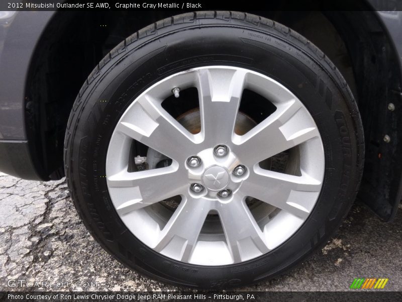 Graphite Gray Metallic / Black 2012 Mitsubishi Outlander SE AWD