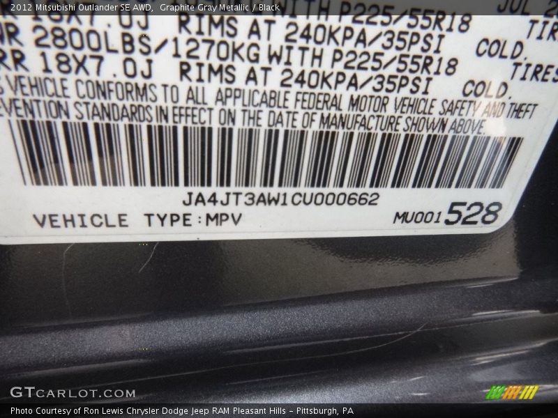 Graphite Gray Metallic / Black 2012 Mitsubishi Outlander SE AWD