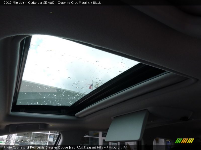 Graphite Gray Metallic / Black 2012 Mitsubishi Outlander SE AWD