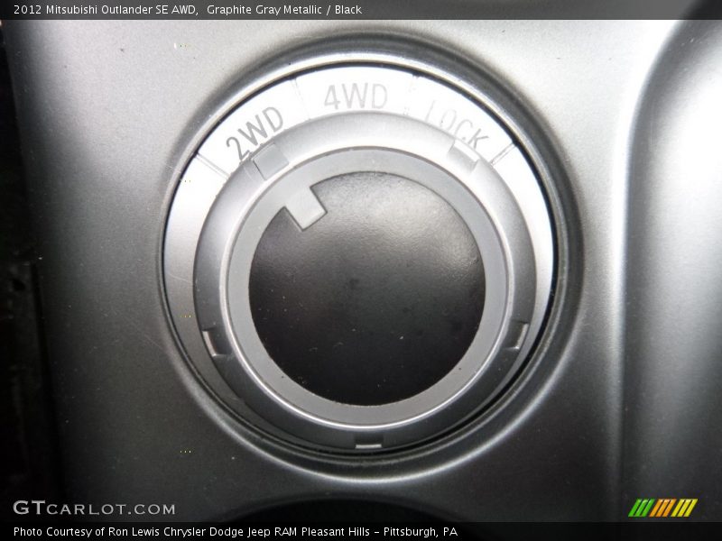 Graphite Gray Metallic / Black 2012 Mitsubishi Outlander SE AWD