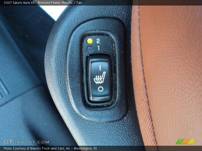 Bronzed Pewter Metallic / Tan 2007 Saturn Aura XR