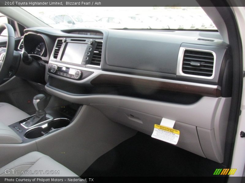 Blizzard Pearl / Ash 2016 Toyota Highlander Limited