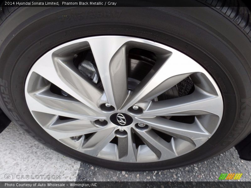 Phantom Black Metallic / Gray 2014 Hyundai Sonata Limited