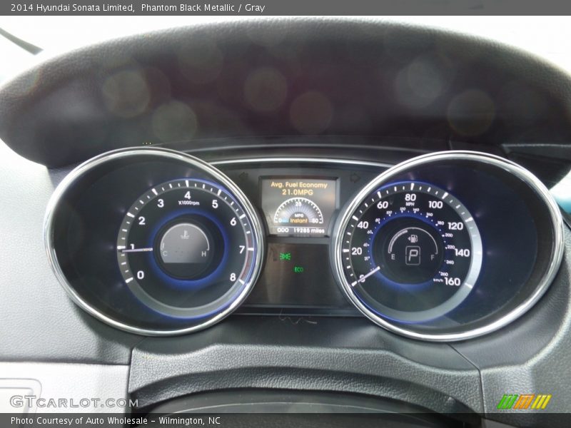 Phantom Black Metallic / Gray 2014 Hyundai Sonata Limited