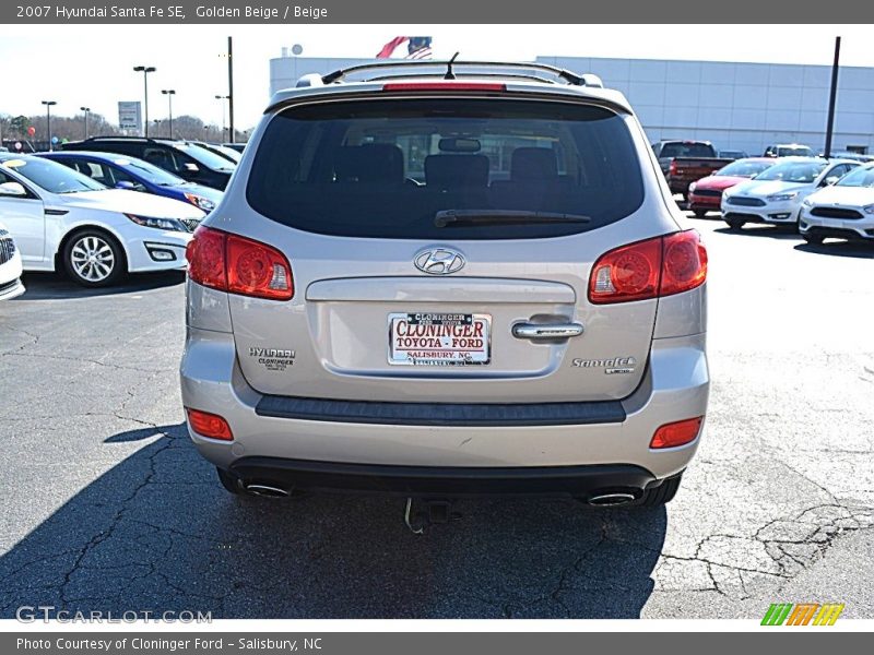 Golden Beige / Beige 2007 Hyundai Santa Fe SE