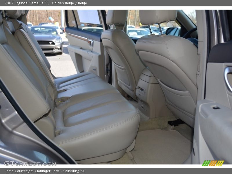 Golden Beige / Beige 2007 Hyundai Santa Fe SE
