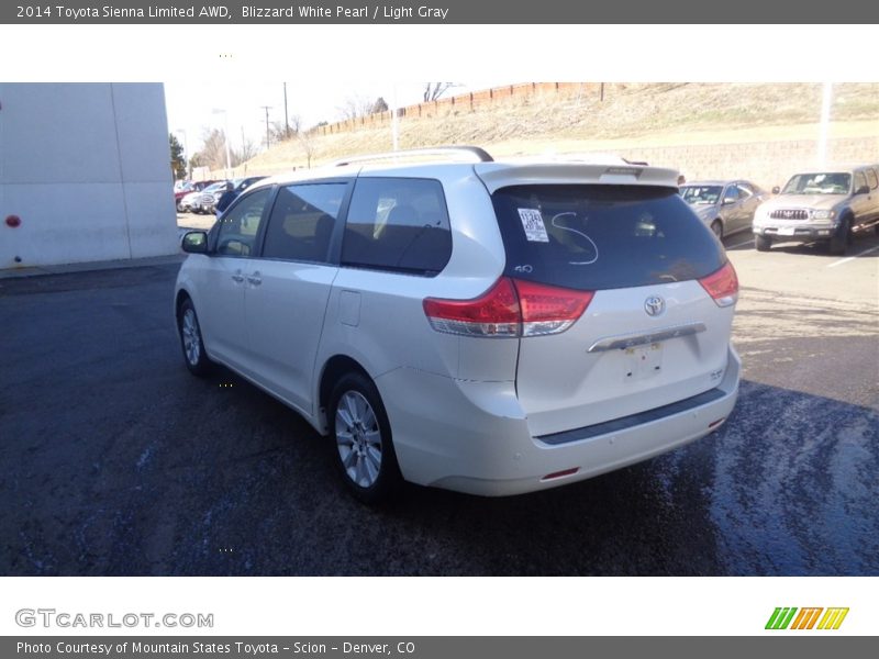 Blizzard White Pearl / Light Gray 2014 Toyota Sienna Limited AWD