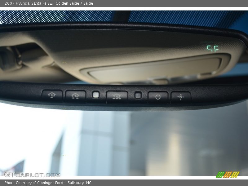 Golden Beige / Beige 2007 Hyundai Santa Fe SE