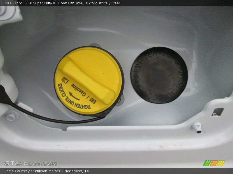 Oxford White / Steel 2016 Ford F250 Super Duty XL Crew Cab 4x4