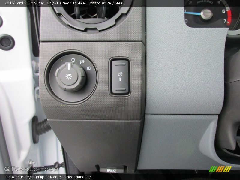 Oxford White / Steel 2016 Ford F250 Super Duty XL Crew Cab 4x4