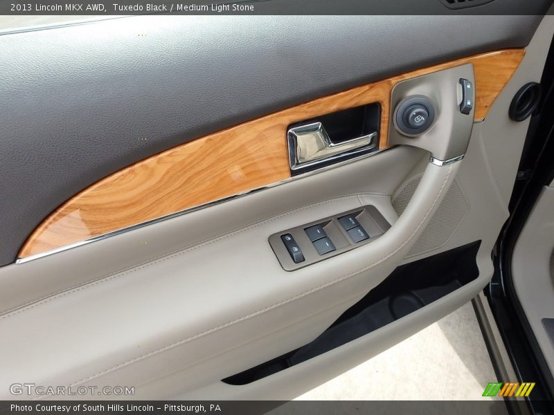 Tuxedo Black / Medium Light Stone 2013 Lincoln MKX AWD
