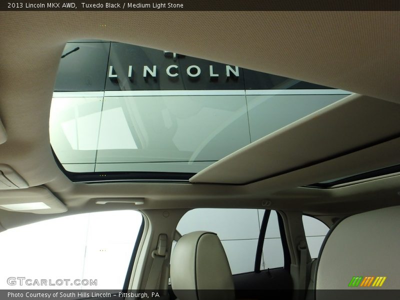 Tuxedo Black / Medium Light Stone 2013 Lincoln MKX AWD