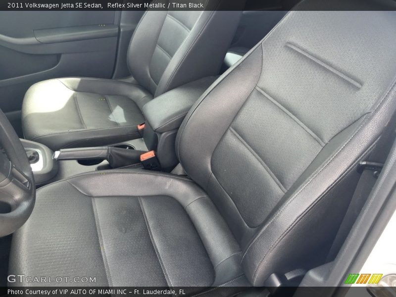 Reflex Silver Metallic / Titan Black 2011 Volkswagen Jetta SE Sedan