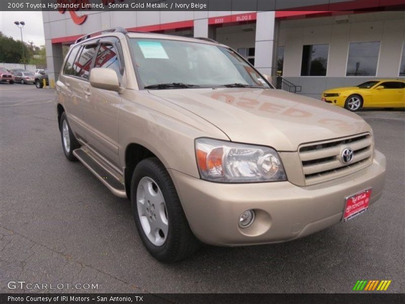 Sonora Gold Metallic / Ivory Beige 2006 Toyota Highlander Limited