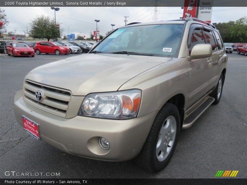 Sonora Gold Metallic / Ivory Beige 2006 Toyota Highlander Limited