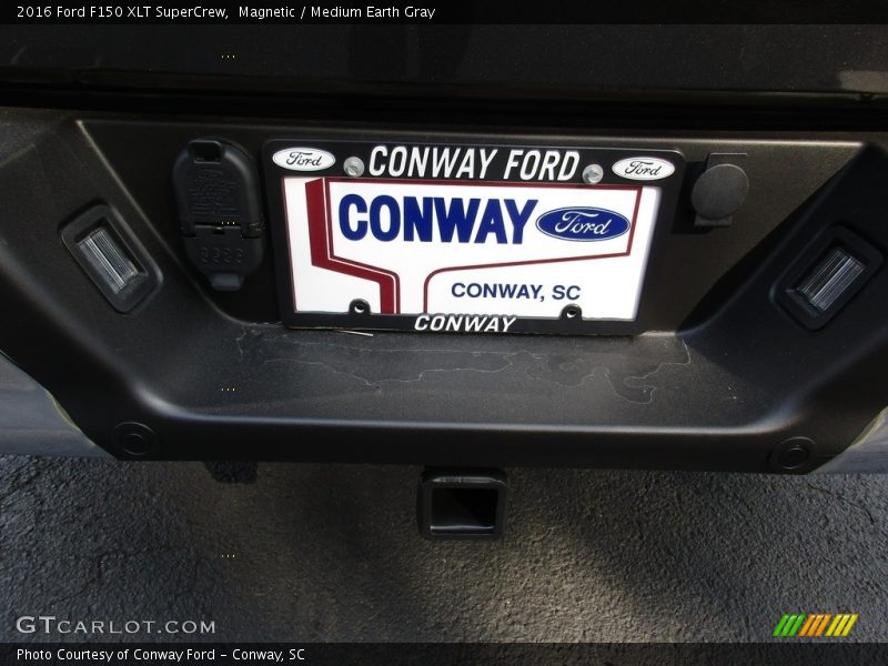 Magnetic / Medium Earth Gray 2016 Ford F150 XLT SuperCrew