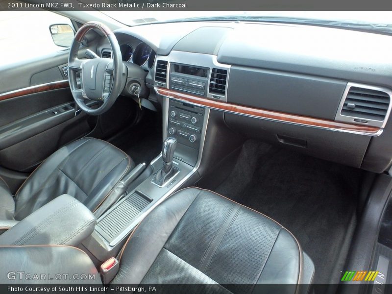 Tuxedo Black Metallic / Dark Charcoal 2011 Lincoln MKZ FWD