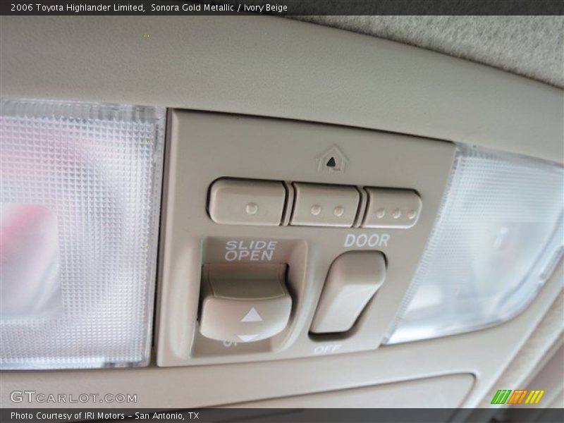 Sonora Gold Metallic / Ivory Beige 2006 Toyota Highlander Limited