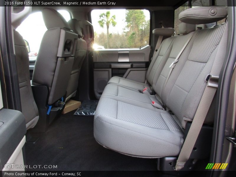 Magnetic / Medium Earth Gray 2016 Ford F150 XLT SuperCrew