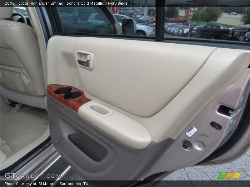 Sonora Gold Metallic / Ivory Beige 2006 Toyota Highlander Limited
