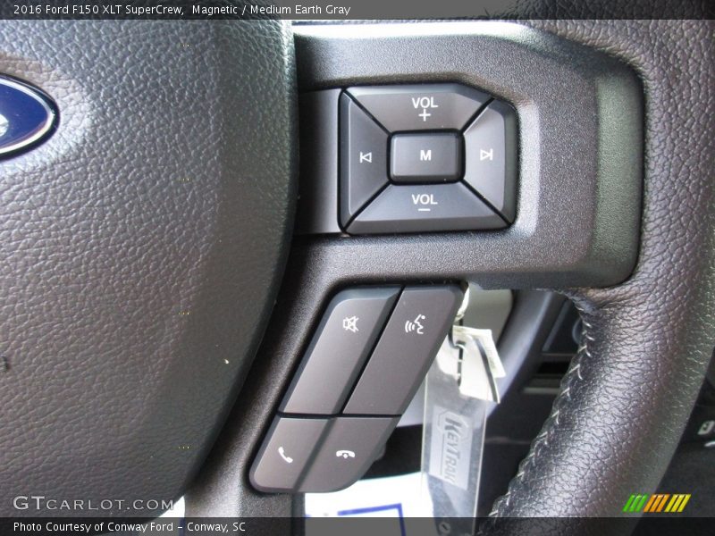 Magnetic / Medium Earth Gray 2016 Ford F150 XLT SuperCrew