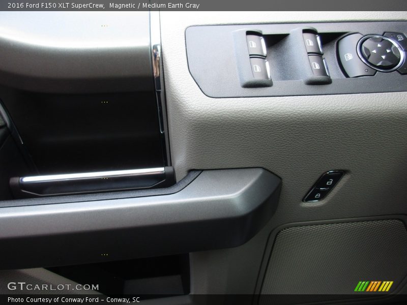 Magnetic / Medium Earth Gray 2016 Ford F150 XLT SuperCrew
