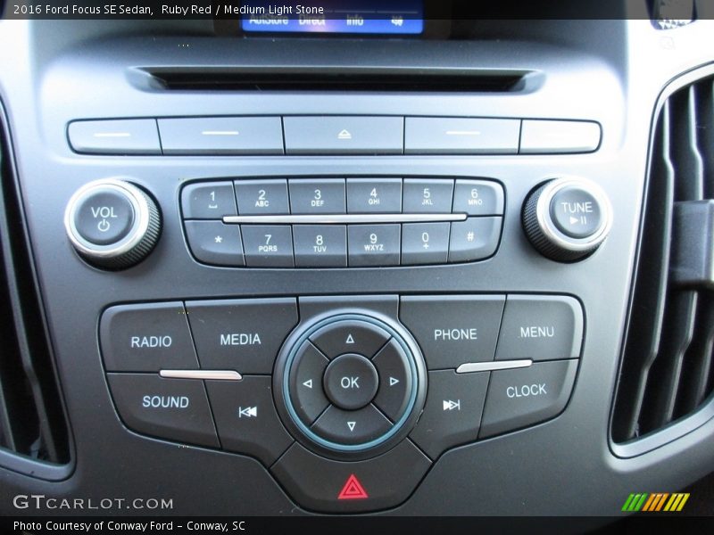 Ruby Red / Medium Light Stone 2016 Ford Focus SE Sedan
