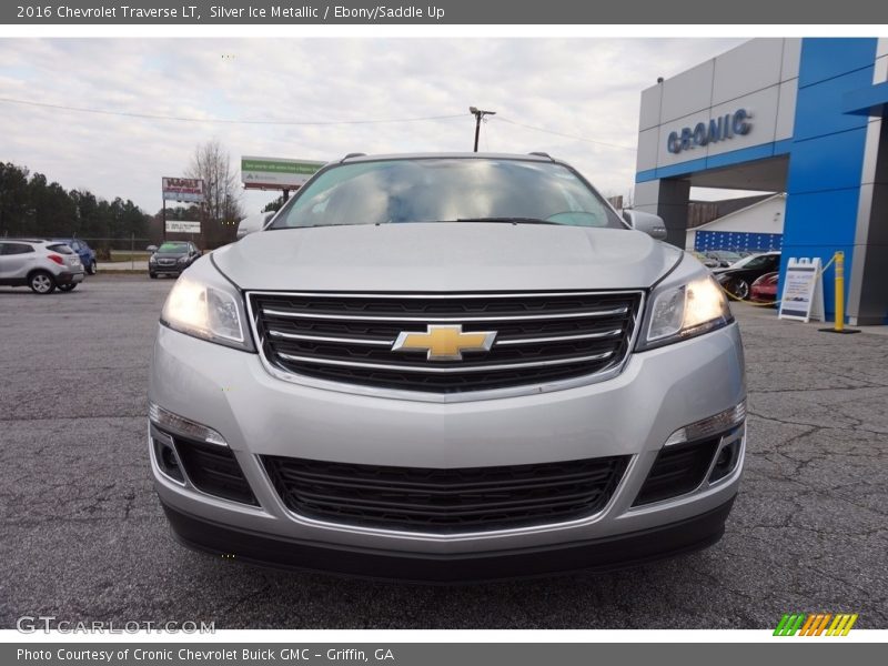 Silver Ice Metallic / Ebony/Saddle Up 2016 Chevrolet Traverse LT