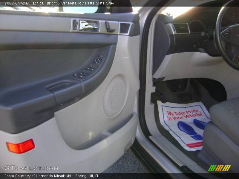 Bright Silver Metallic / Pastel Slate Gray 2007 Chrysler Pacifica