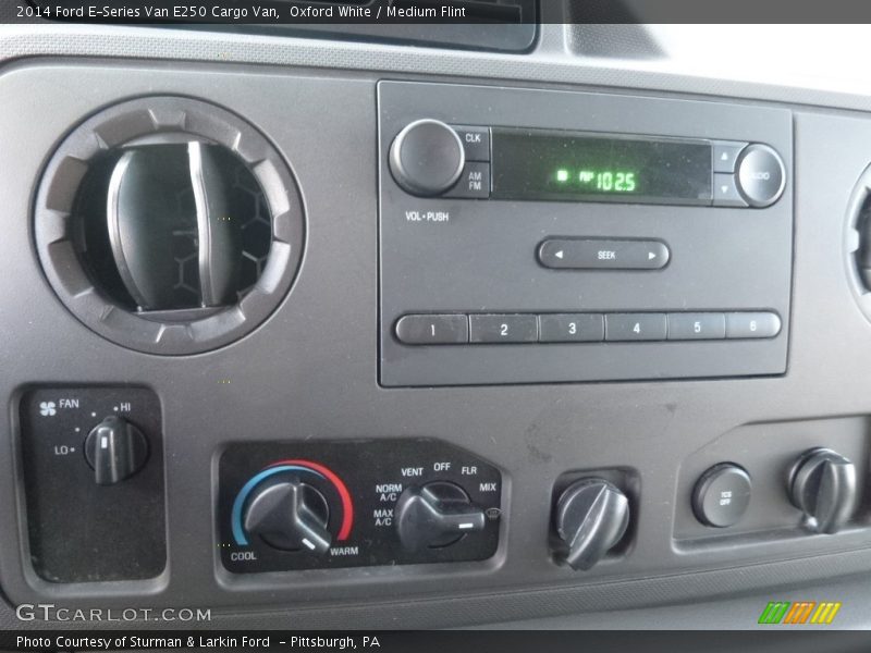 Oxford White / Medium Flint 2014 Ford E-Series Van E250 Cargo Van