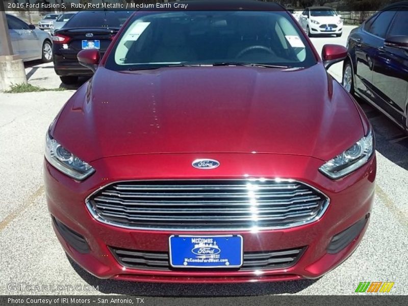 Ruby Red Metallic / Medium Earth Gray 2016 Ford Fusion S