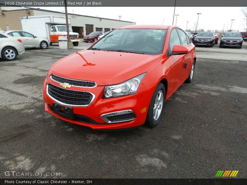 Red Hot / Jet Black 2016 Chevrolet Cruze Limited LT