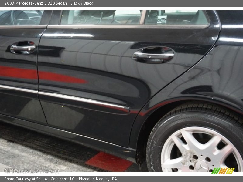 Black / Black 2003 Mercedes-Benz E 320 Sedan