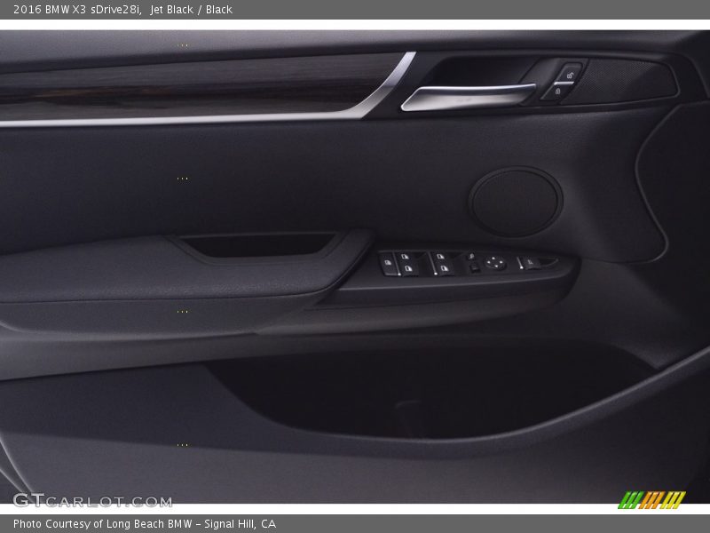 Jet Black / Black 2016 BMW X3 sDrive28i