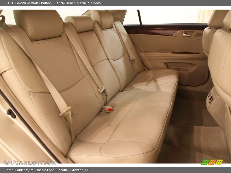 Sandy Beach Metallic / Ivory 2011 Toyota Avalon Limited