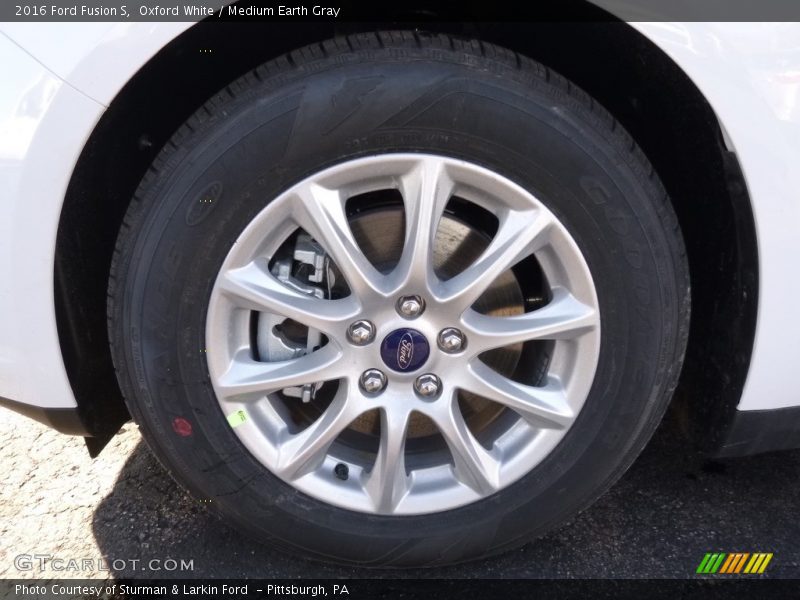 Oxford White / Medium Earth Gray 2016 Ford Fusion S