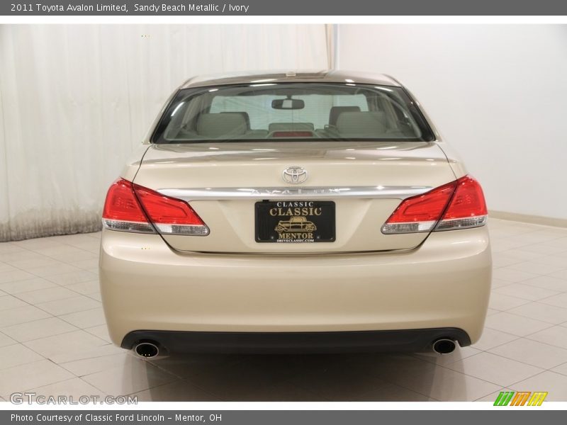 Sandy Beach Metallic / Ivory 2011 Toyota Avalon Limited