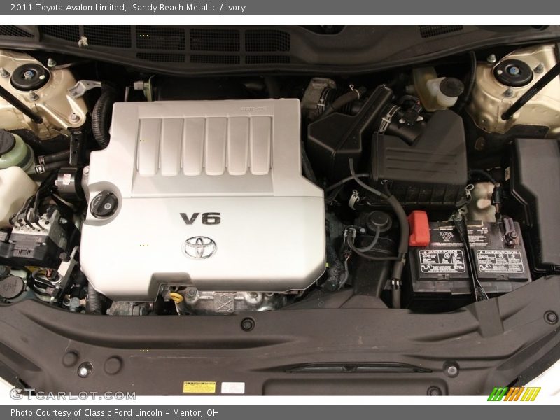 Sandy Beach Metallic / Ivory 2011 Toyota Avalon Limited