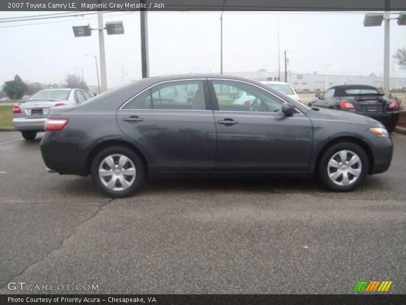 Magnetic Gray Metallic / Ash 2007 Toyota Camry LE