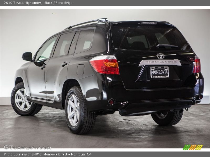Black / Sand Beige 2010 Toyota Highlander
