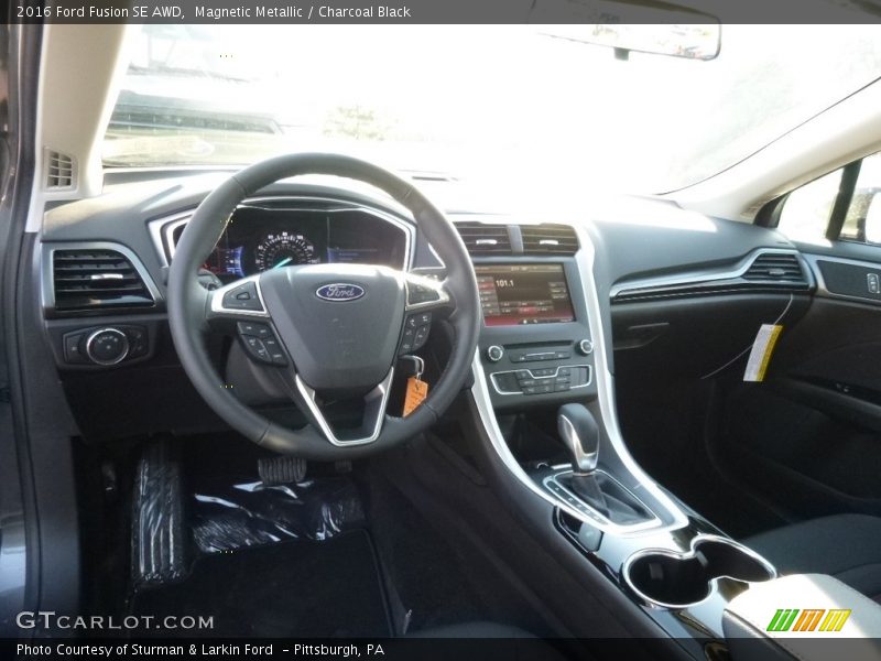 Magnetic Metallic / Charcoal Black 2016 Ford Fusion SE AWD