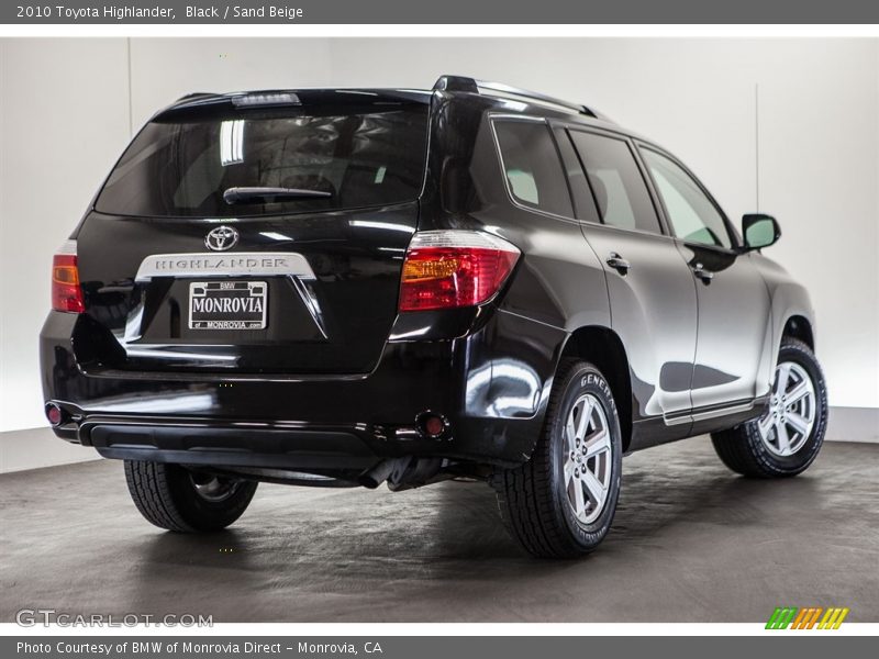 Black / Sand Beige 2010 Toyota Highlander