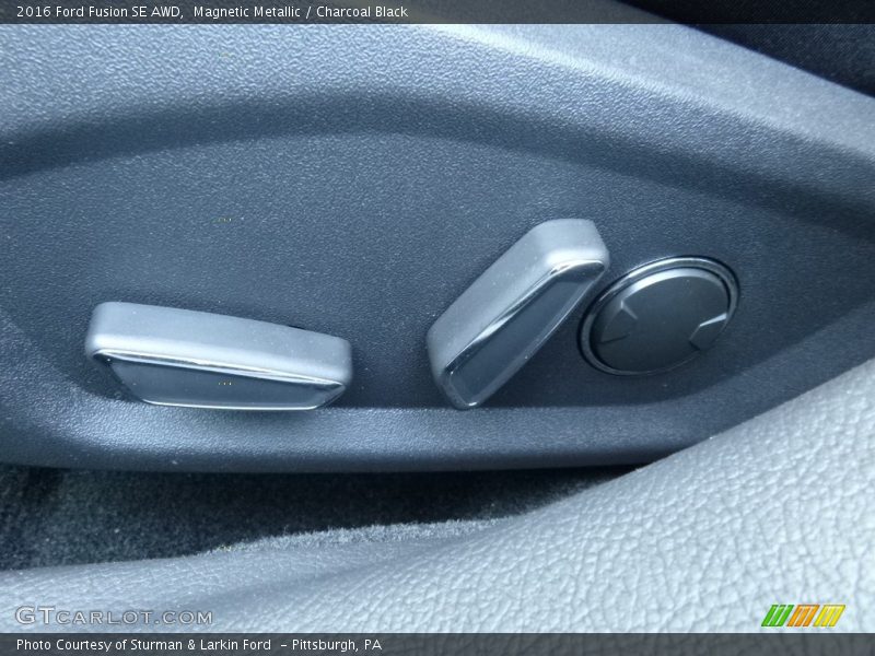 Magnetic Metallic / Charcoal Black 2016 Ford Fusion SE AWD