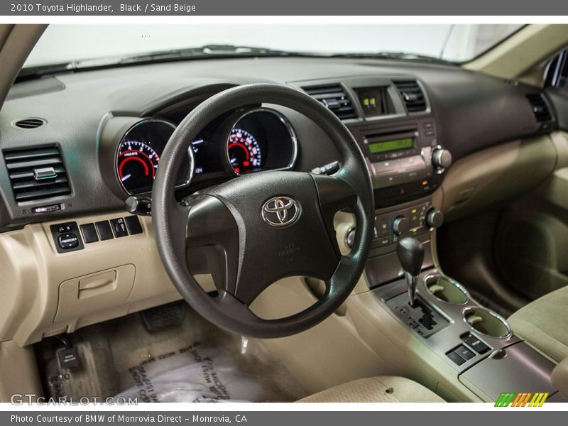 Black / Sand Beige 2010 Toyota Highlander