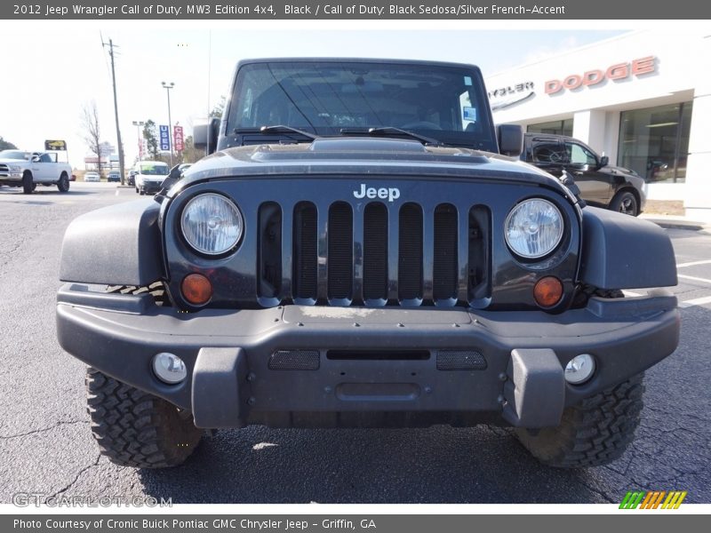 Black / Call of Duty: Black Sedosa/Silver French-Accent 2012 Jeep Wrangler Call of Duty: MW3 Edition 4x4