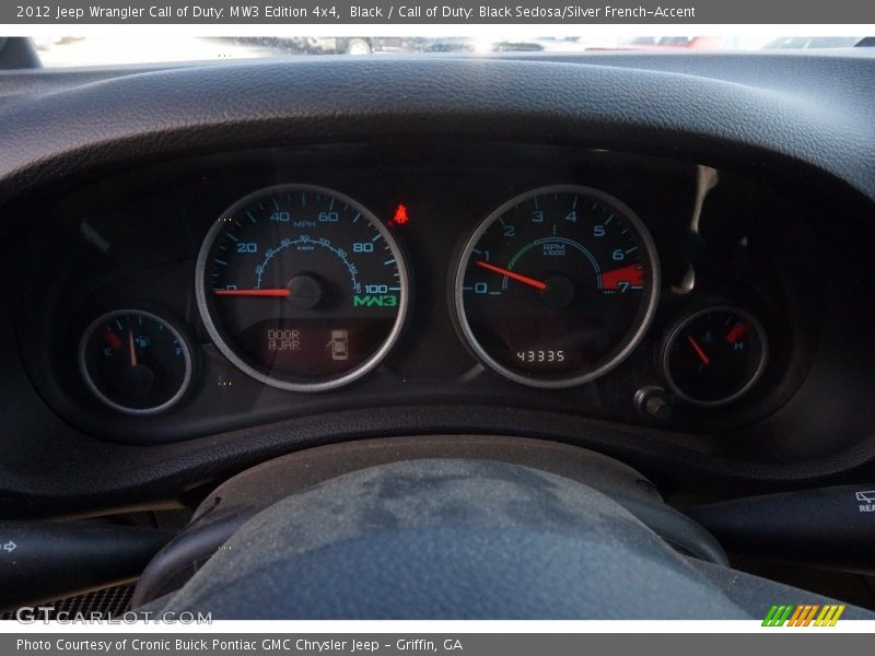 Black / Call of Duty: Black Sedosa/Silver French-Accent 2012 Jeep Wrangler Call of Duty: MW3 Edition 4x4