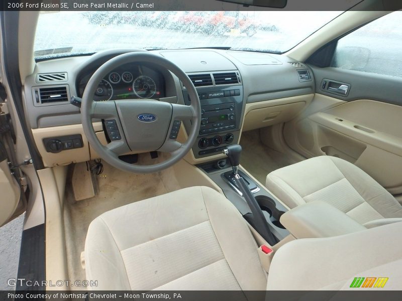 Dune Pearl Metallic / Camel 2006 Ford Fusion SE