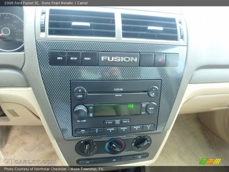 Dune Pearl Metallic / Camel 2006 Ford Fusion SE