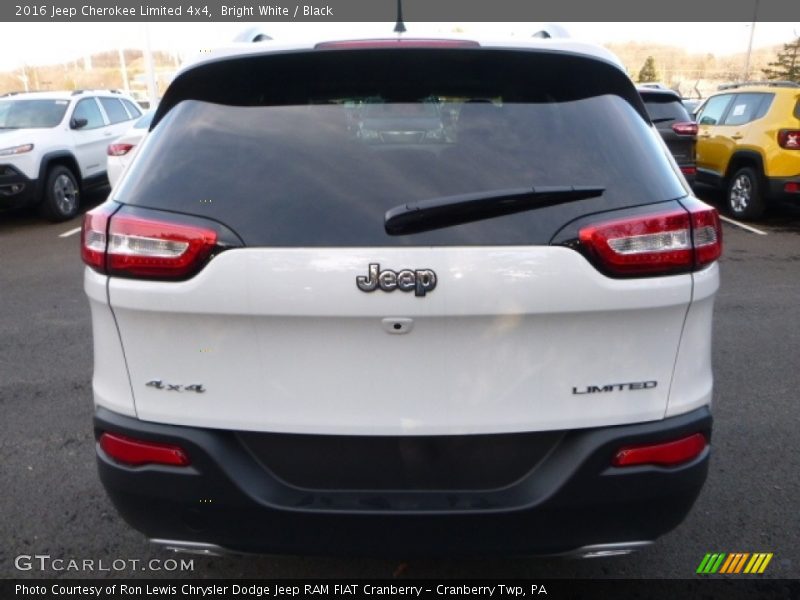 Bright White / Black 2016 Jeep Cherokee Limited 4x4