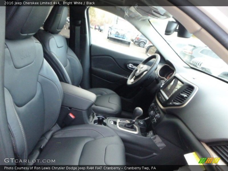 Bright White / Black 2016 Jeep Cherokee Limited 4x4